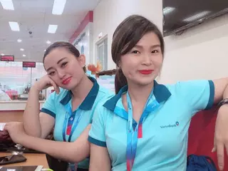 Clip sex Nhân Hà giao dịch viên của ngân hàng Vietinbank