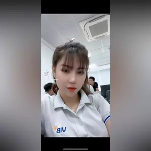 Lộ Clip Sex nữ nhân viên ngân hàng VIB đang hot trên MXH